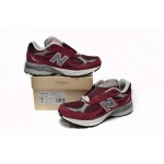 EM Sneakers New Balance 990v3 × Teddy Santis Scarlet Marblehead