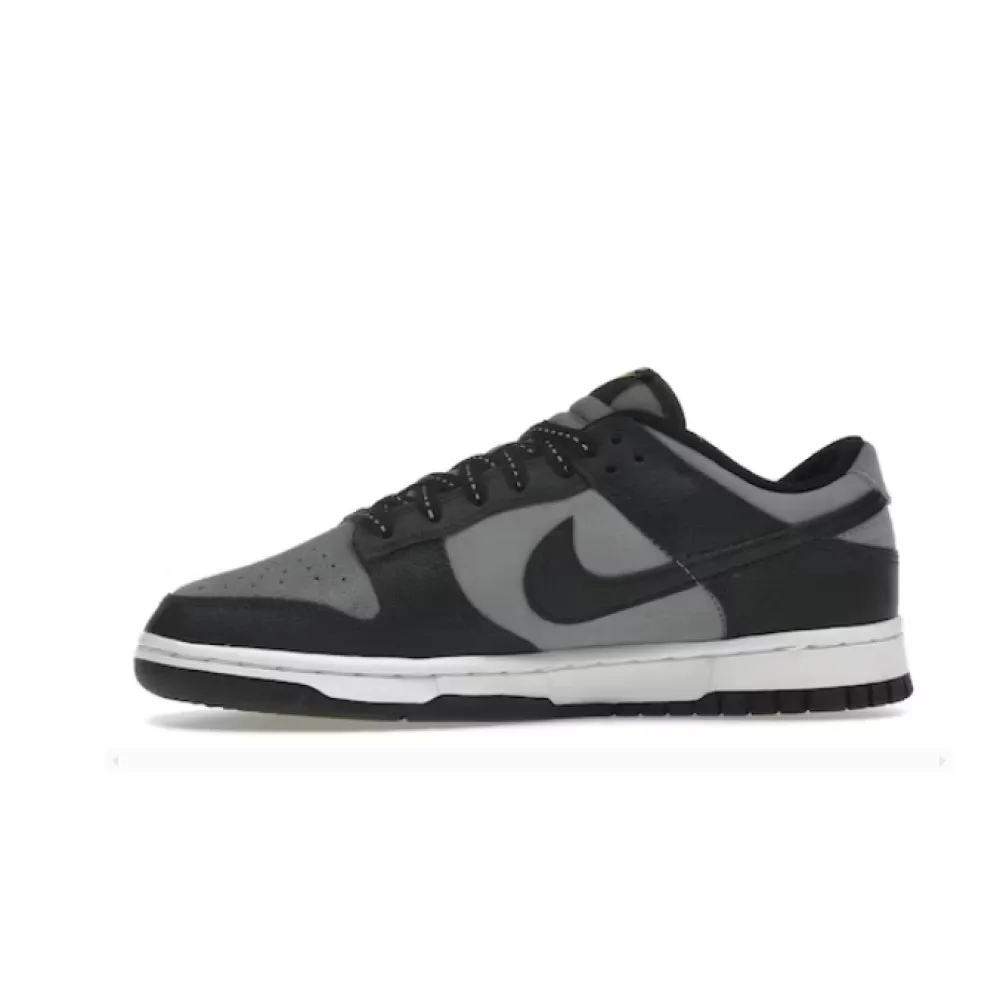 EM Sneakers Nike Dunk Low Black Cool Grey Volt Mini Swoosh