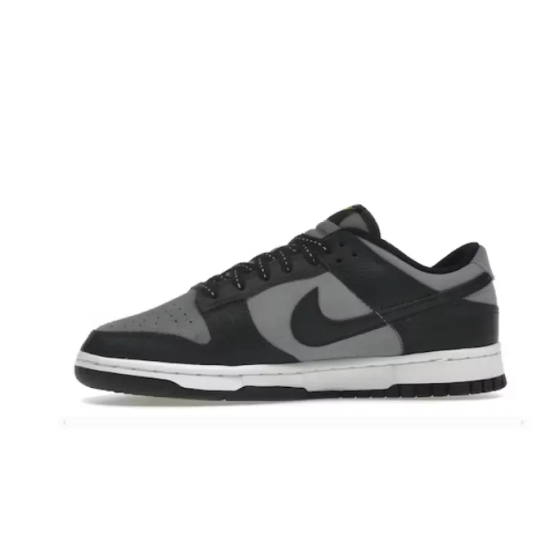 EM Sneakers Nike Dunk Low Black Cool Grey Volt Mini Swoosh