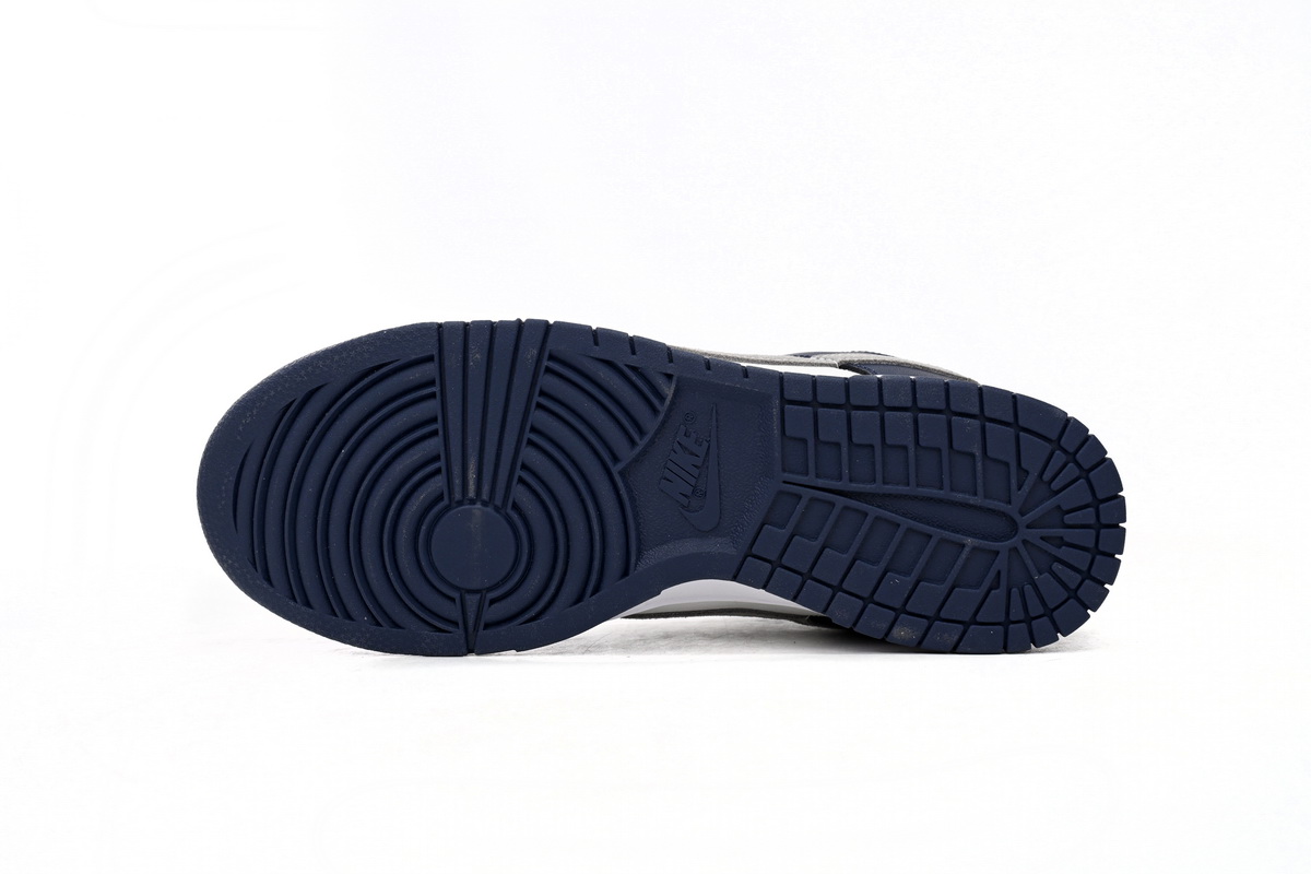 EM Sneakers Nike Dunk Low Summit White Midnight Navy
