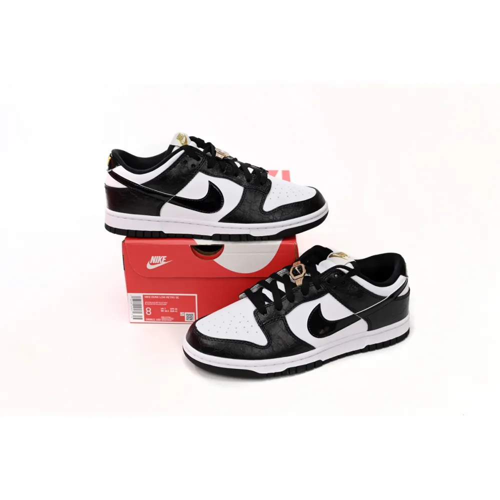 EM Sneakers Nike Dunk Low SE World Champs Black White