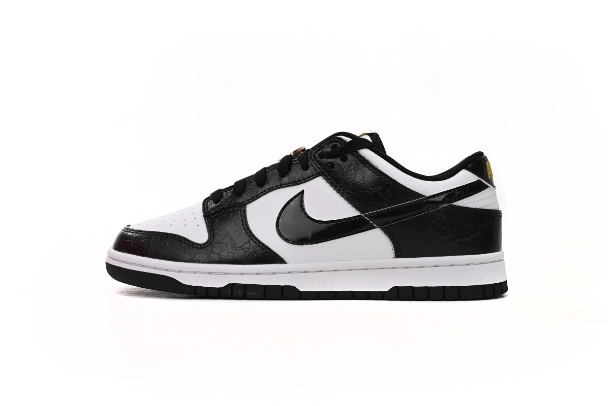 EM Sneakers Nike Dunk Low SE World Champs Black White