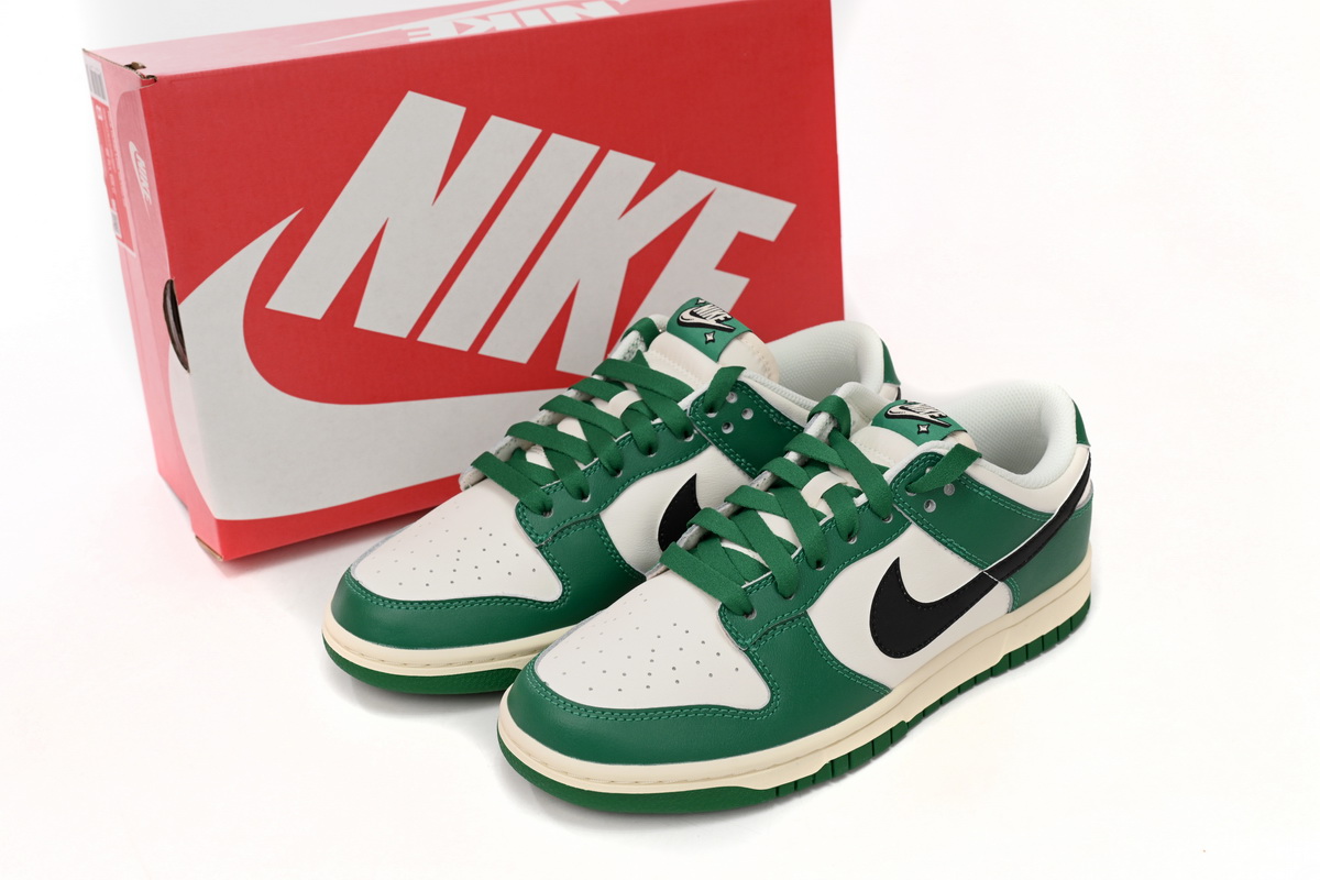 EM Sneakers Nike Dunk Low SE Lottery Pack Malachite Green