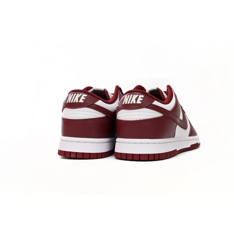 EM Sneakers Nike Dunk Low Team Red