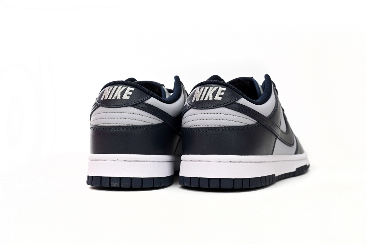 EM Sneakers Nike Dunk Low Georgetown