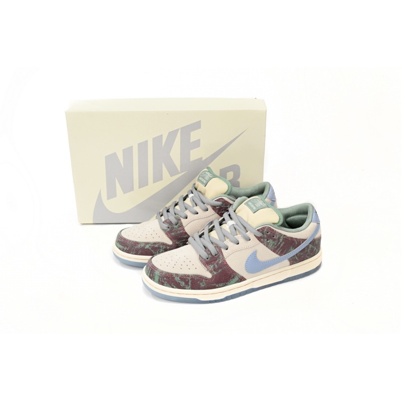 EM Sneakers Nike Dunk Low Crenshaw Skate Club