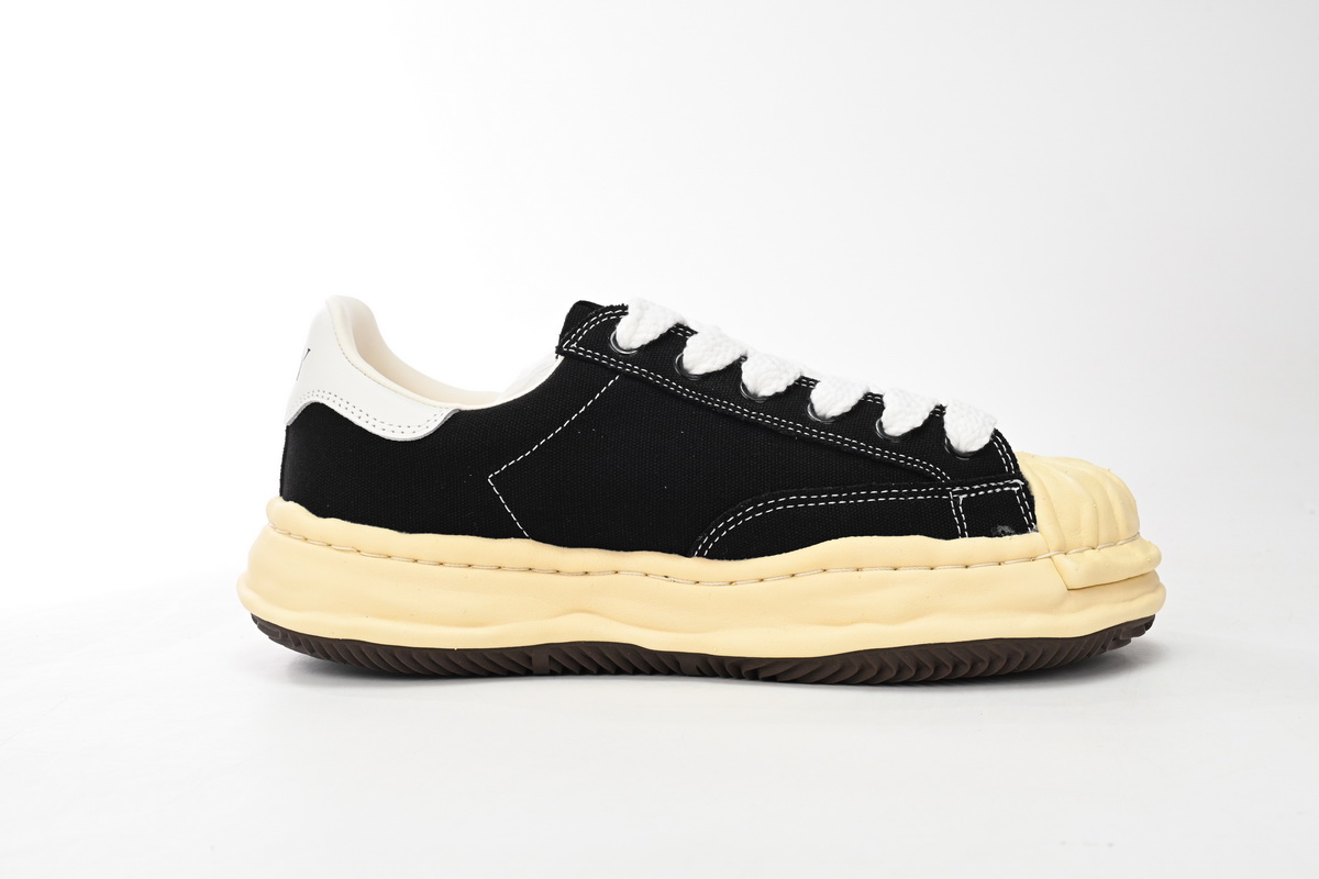 EM Sneakers Mihara Yasuhiro Black and White Characters NO.784