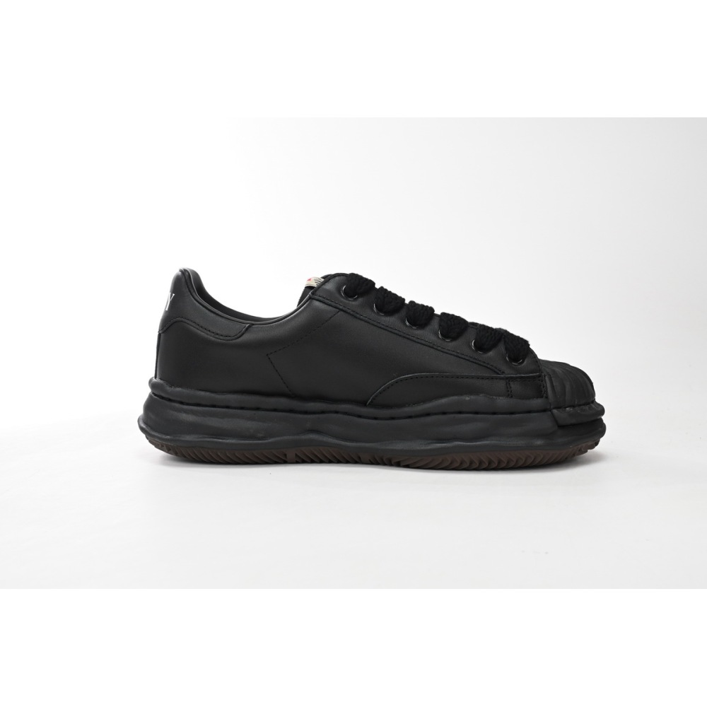 EM Sneakers Mihara Yasuhiro All Black Golde NO.751