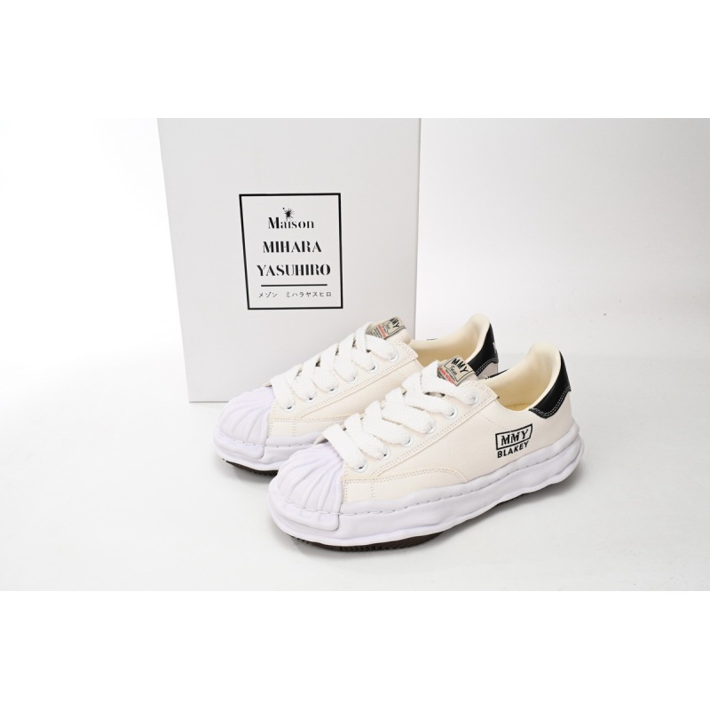 EM Sneakers Mihara Yasuhiro White and All White And Black Tail NO.763