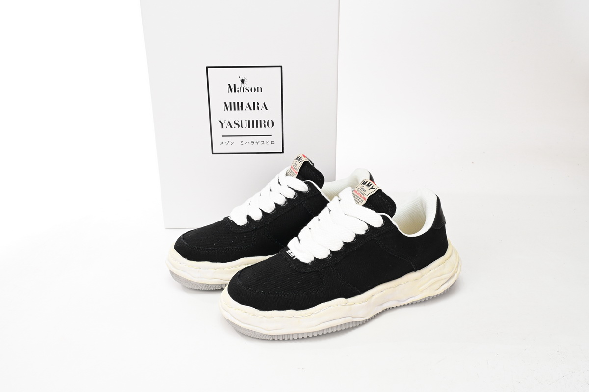 EM Sneakers Mihara Yasuhiro White and Black Gray Low NO.769