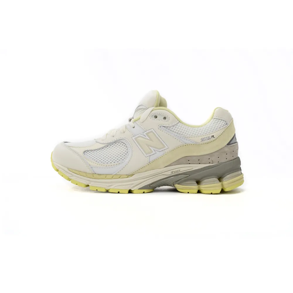 EM Sneakers New Balance 2002R Co Branded Light Yellow