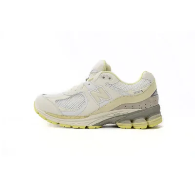 EM Sneakers New Balance 2002R Co Branded Light Yellow 01