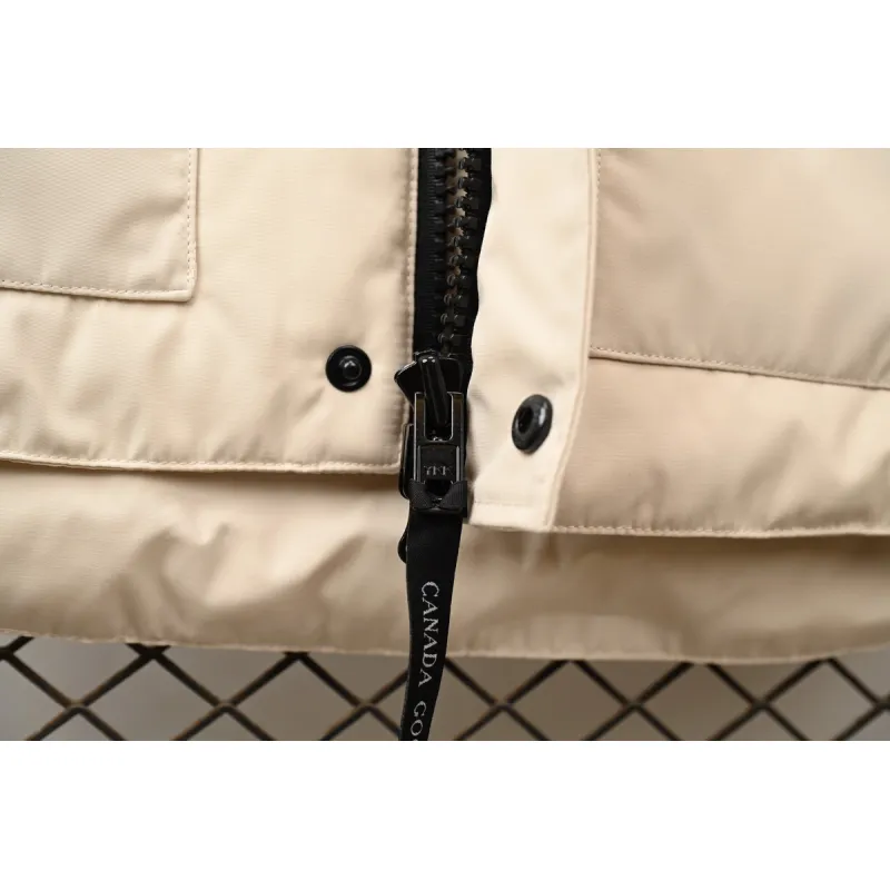 EM Sneakers CANADA GOOSE Off White