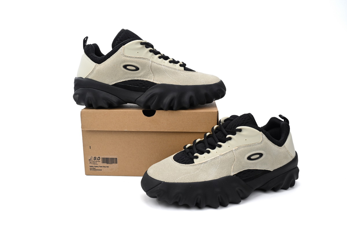 EM Sneakers Oakley Factory Team Chop Saw Brain Dead Ivory Black