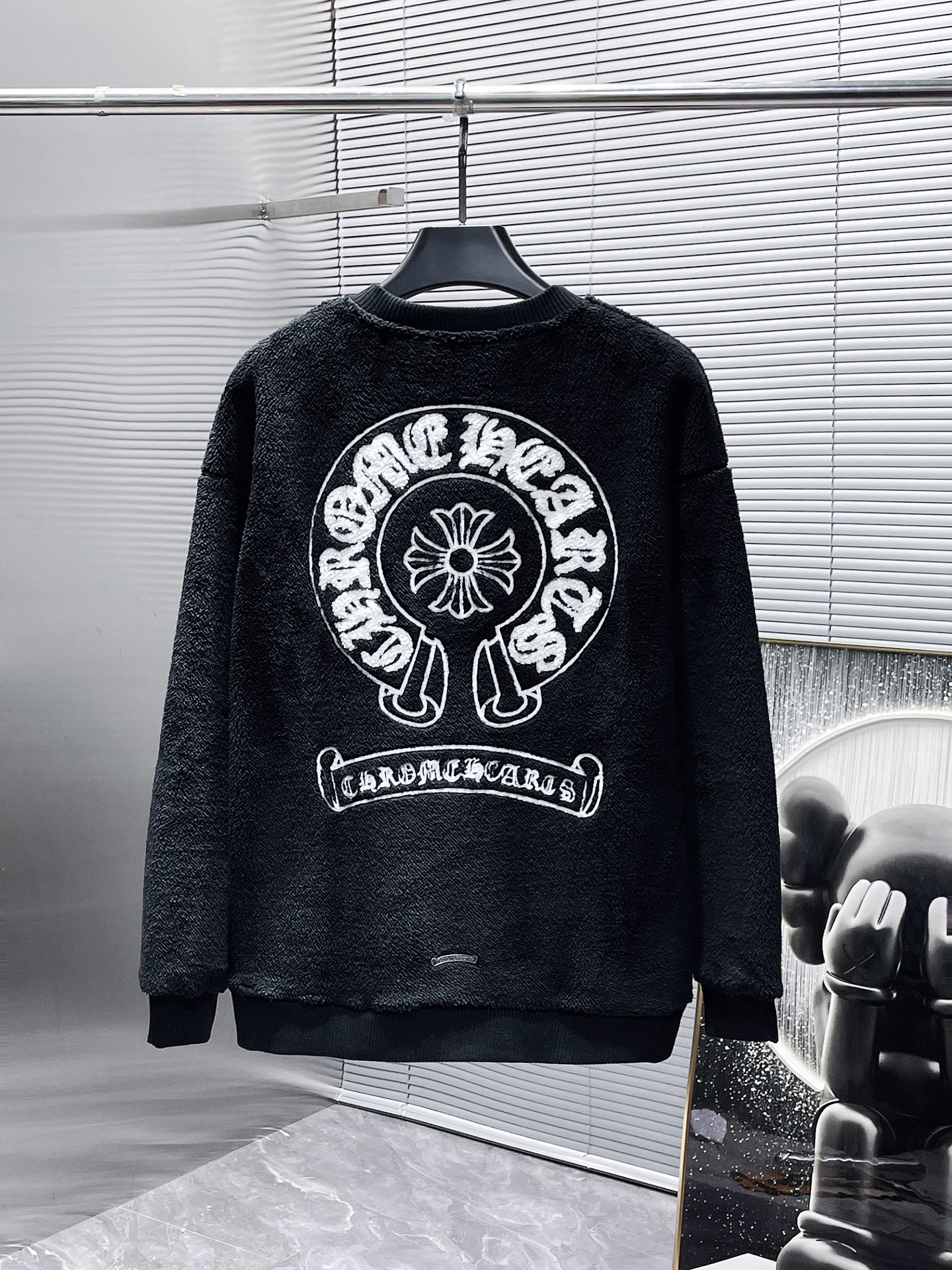EM Sneakers Chrome Hearts Hoodie 8672