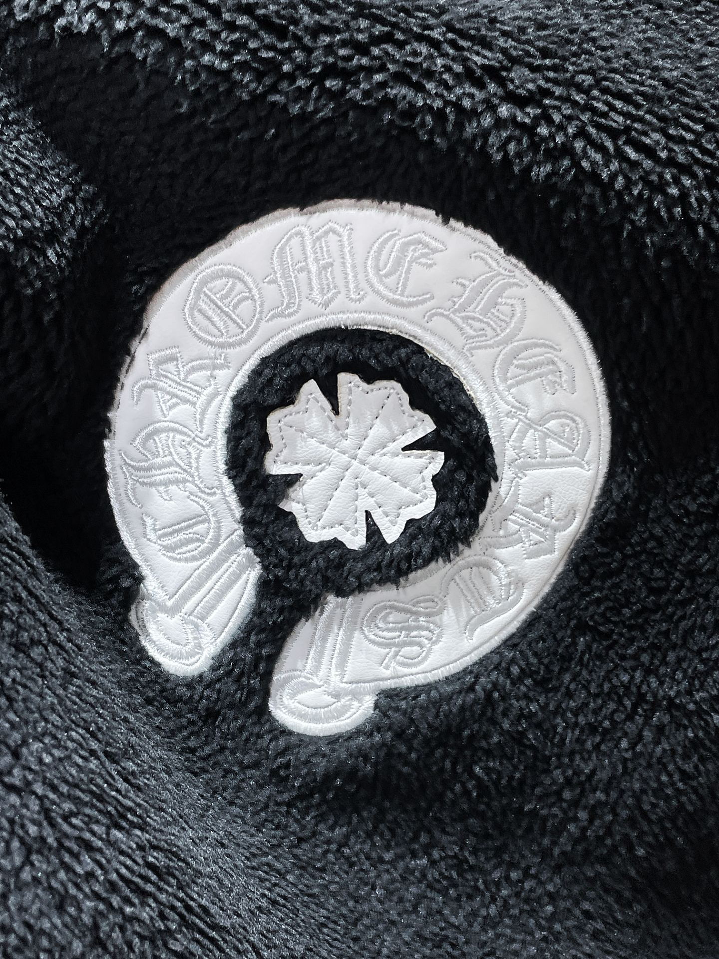 EM Sneakers Chrome Hearts Hoodie 8672