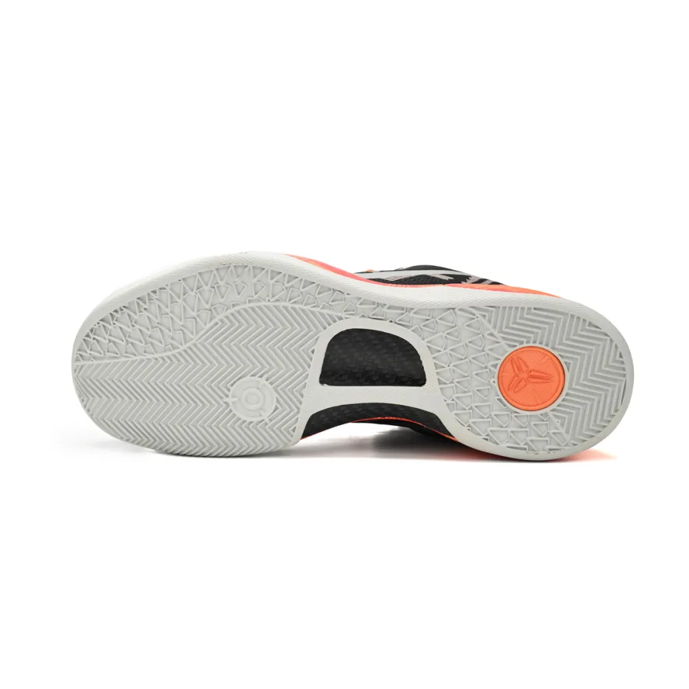 EM Sneakers Nike Kobe 8 System 'Black History Month'