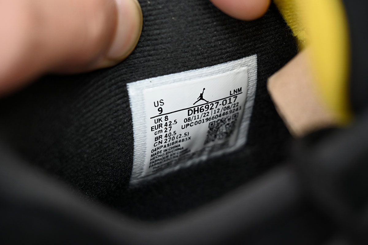 EM Sneakers Air Jordan 4 Thunder