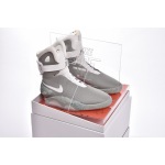  EMSneakers Nike MAG Back to the Future (2011)