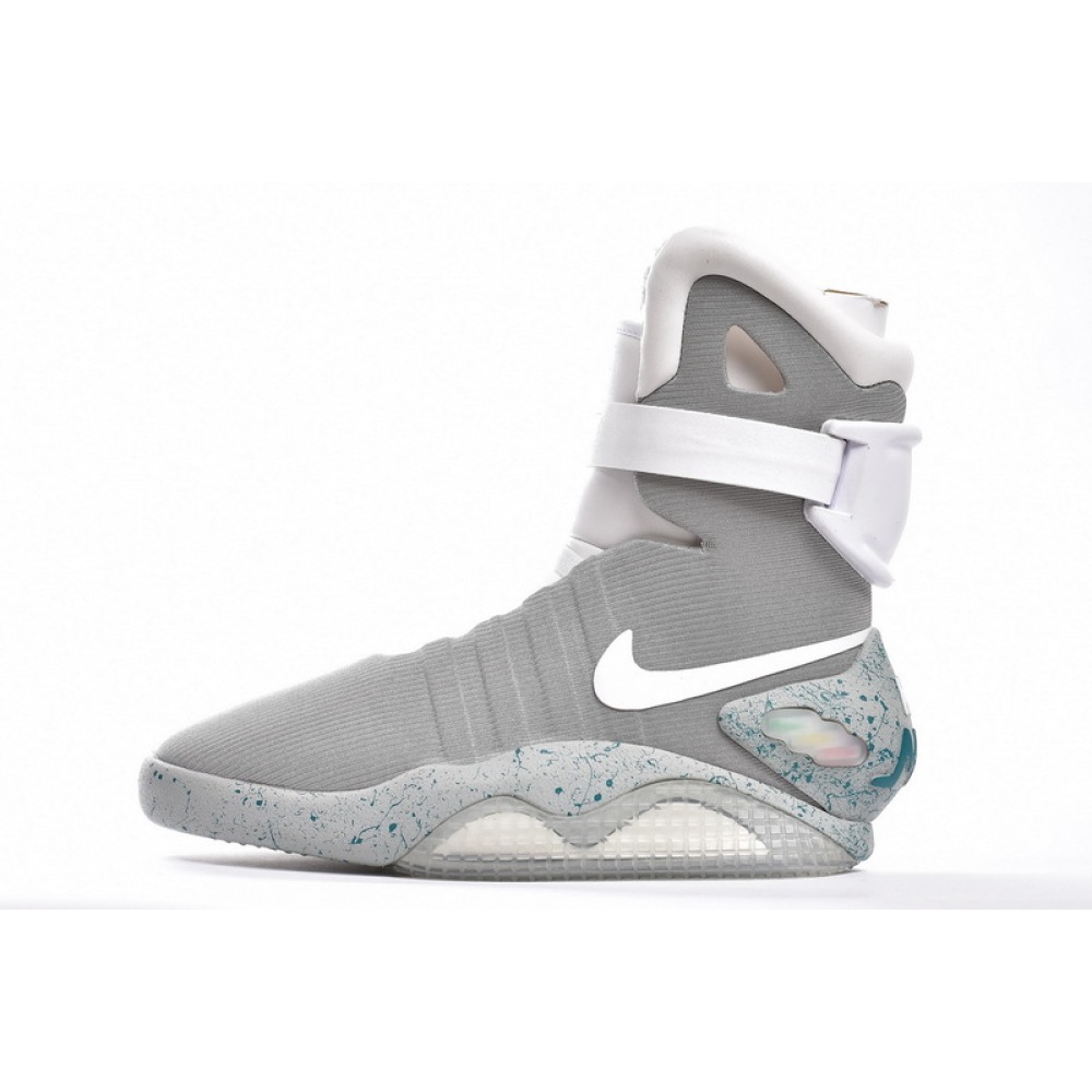  EMSneakers Nike MAG Back to the Future (2011)
