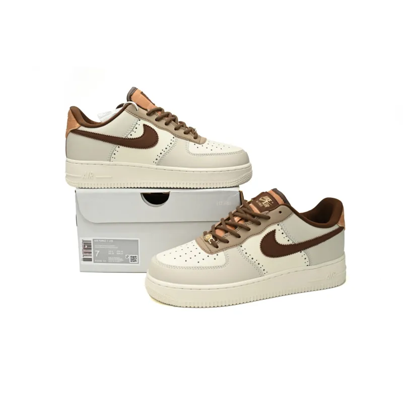 EMSneakers Nike Air Force 1 Low LV8 Brogue Sail