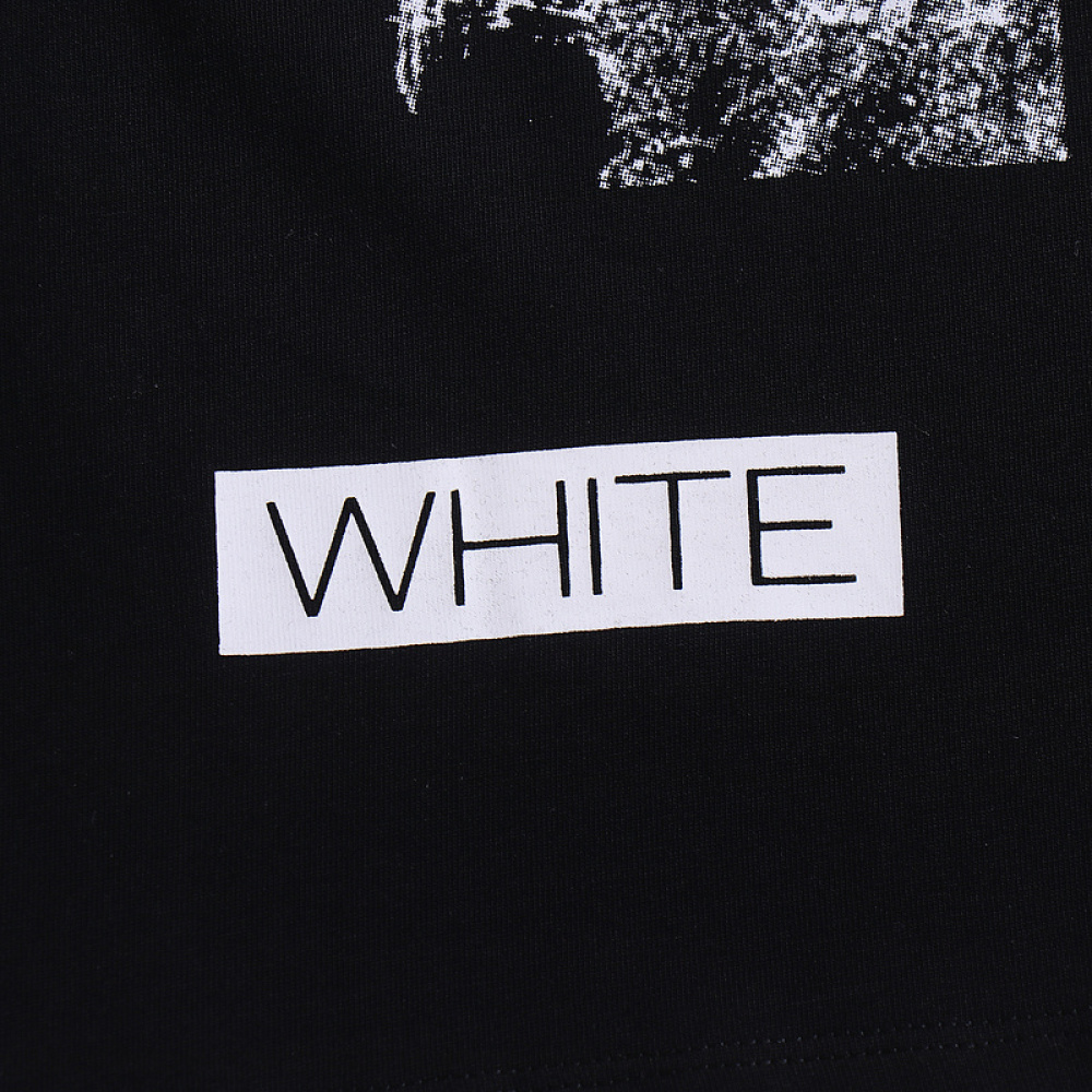 EM Sneakers Off White T-Shirt 2661