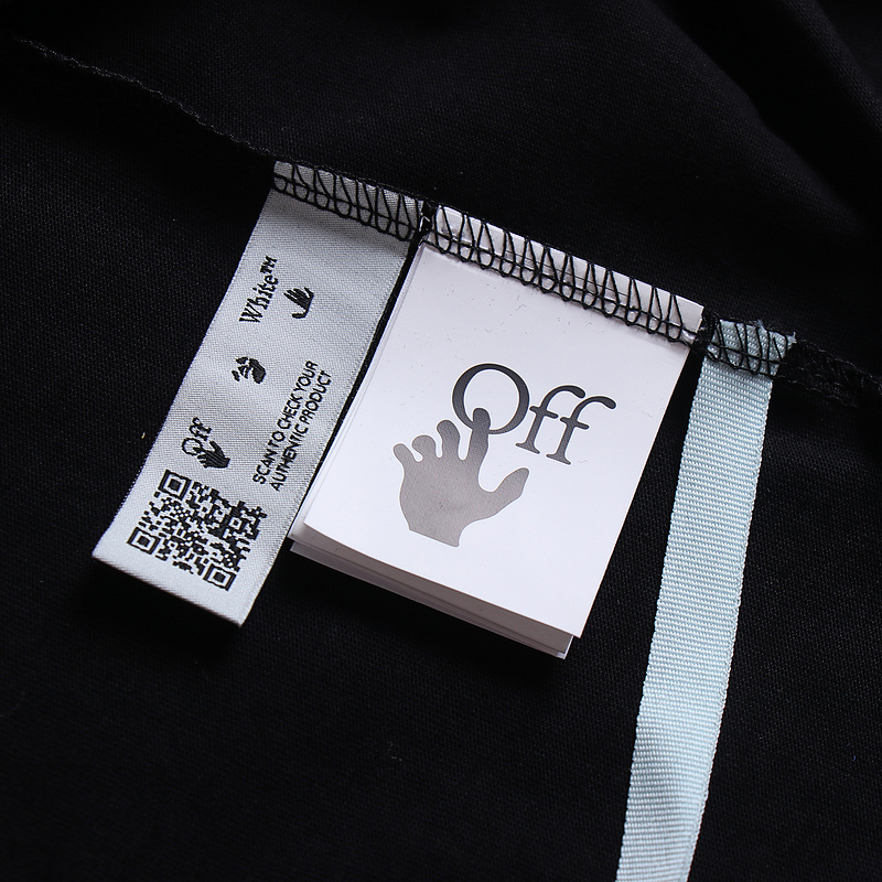 EM Sneakers Off White T-Shirt 2661