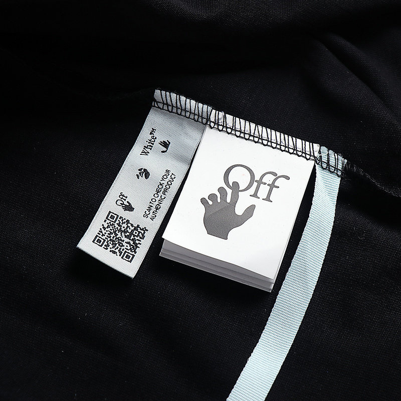 EM Sneakers Off White T-Shirt 2663