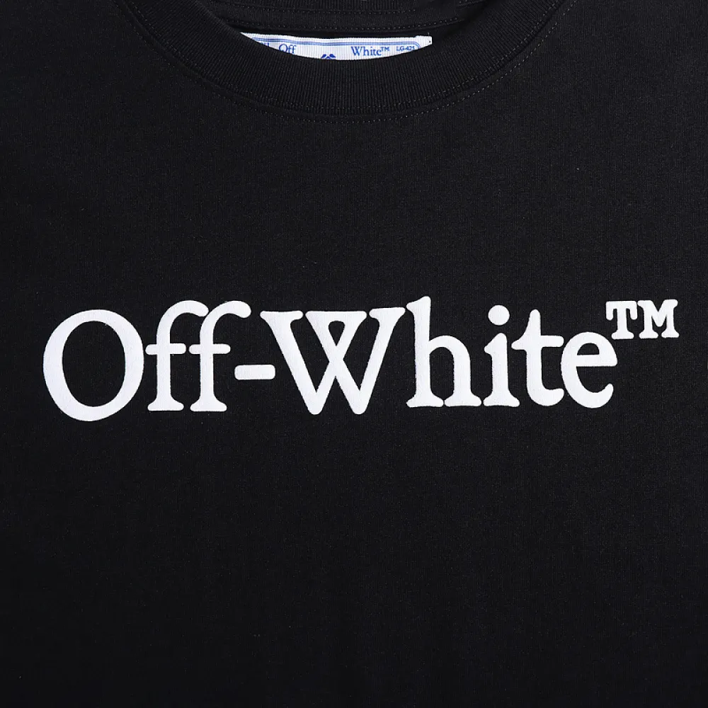 EM Sneakers Off White T-Shirt 2670