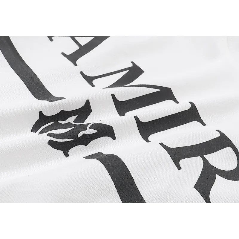 EM Sneakers Amiri T-Shirt 679