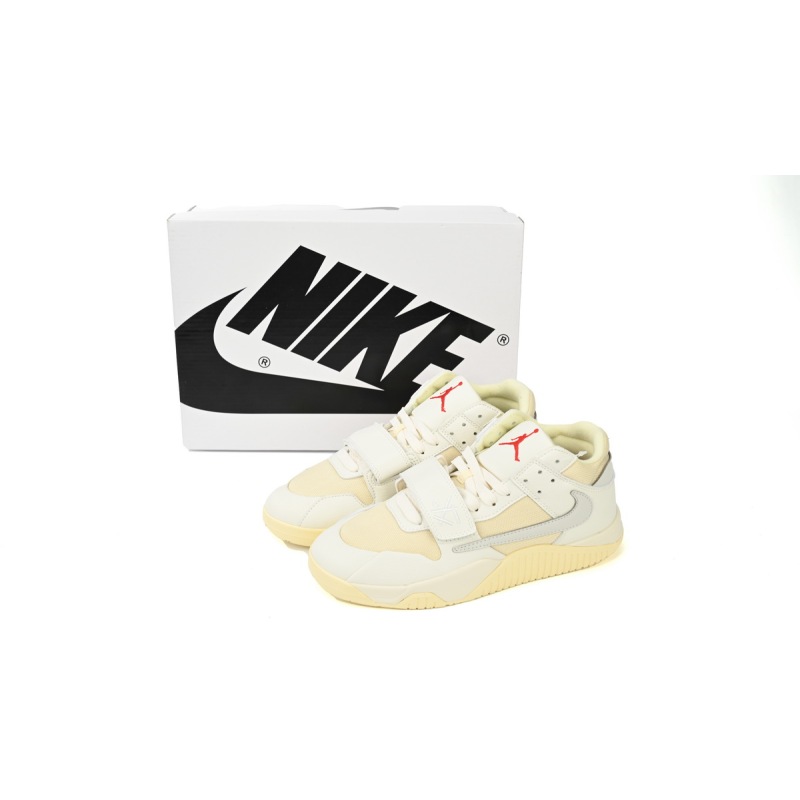 EM Sneakers Jordan Jumpman Jack TR × Travis Scott White