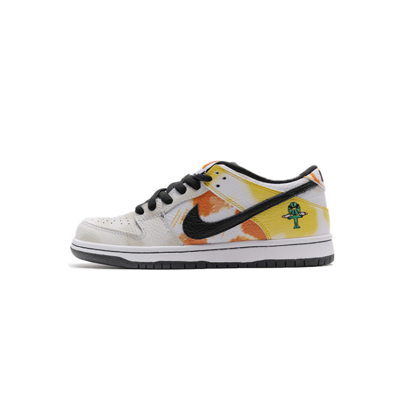 EM Sneakers Nike SB Dunk Low Raygun Tie-Dye White