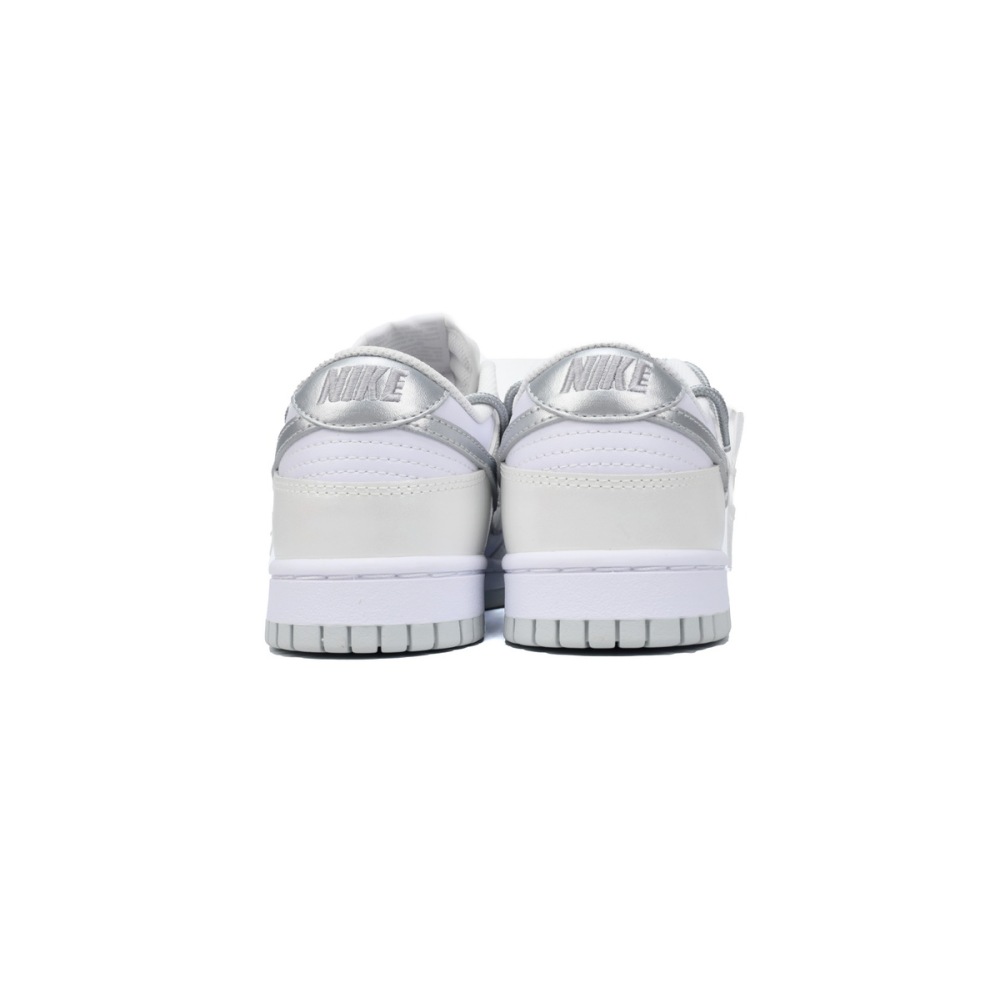 EM Sneakers Nike SB Dunk Low Light Silver Ballet