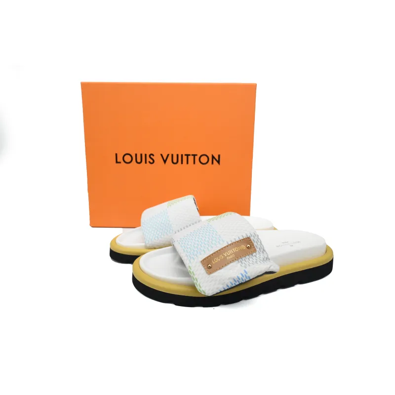 EM Sneakers Louis Vuitton Velcro Flip Flops White Plaid