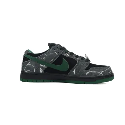 EM Sneakers Nike SB Dunk Low There Skateboards 02
