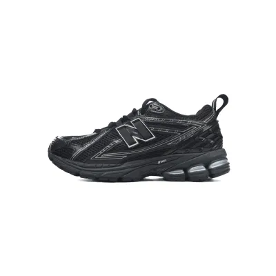 EM Sneakers New Balance 1906R Black Silver 01