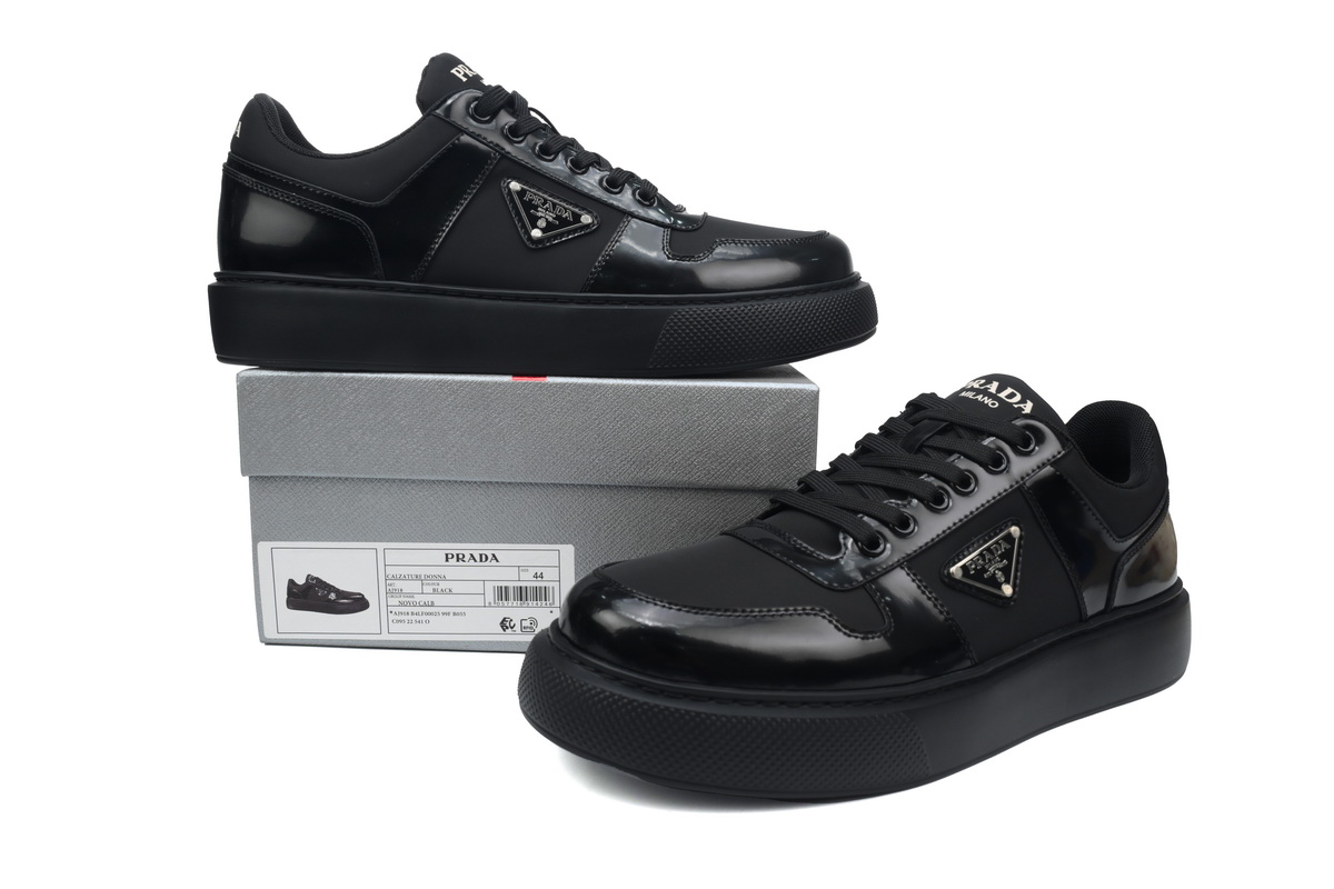 EM Snekera Prada platform casual shoes black