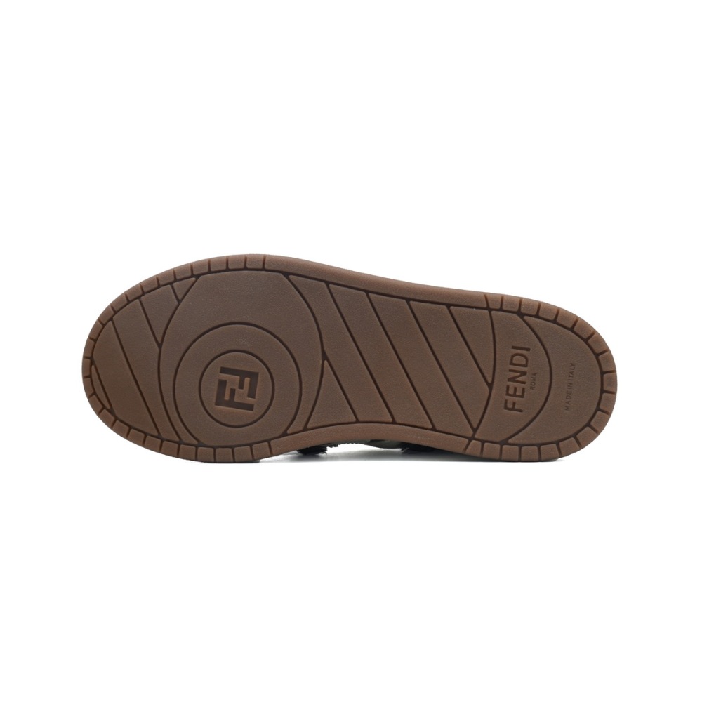 EM Sneakers Fendi Match Green Jeans