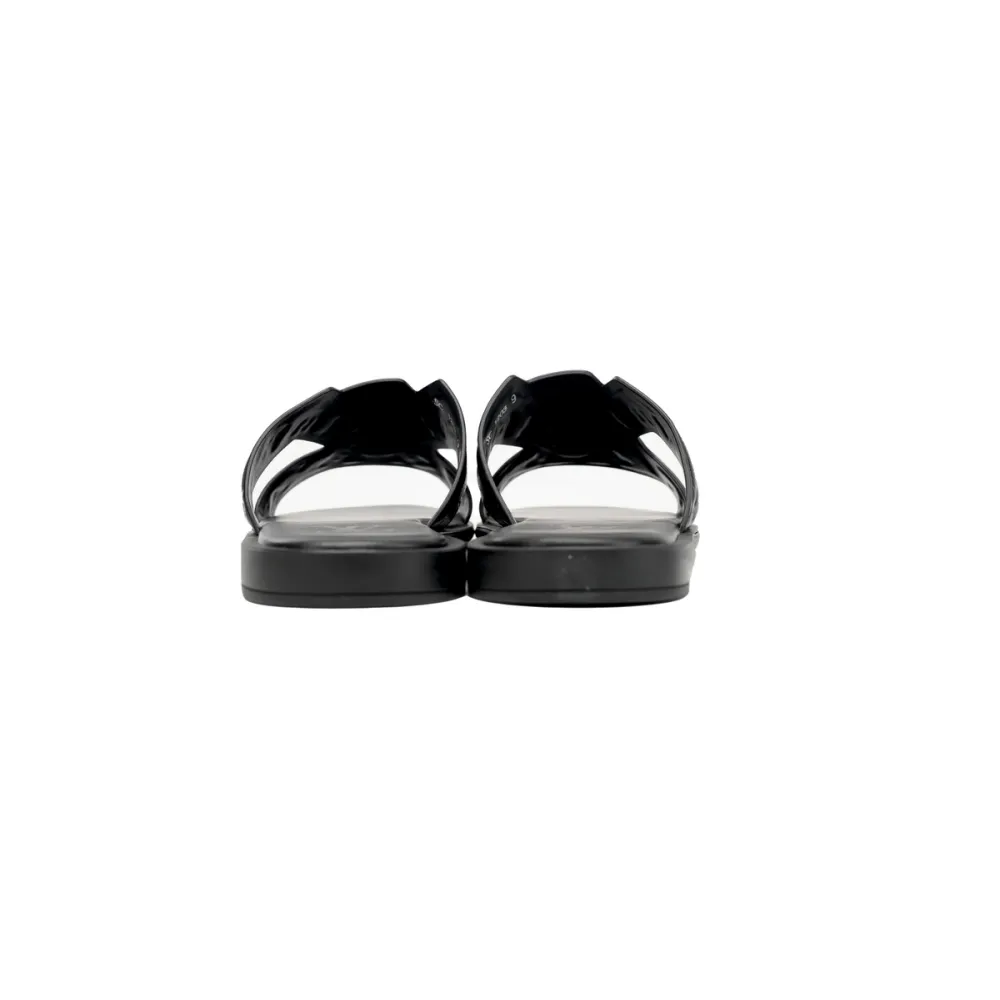 EM Sneakers Louis Vuitton Sandals Black Leather Surface