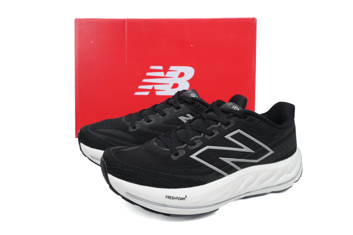 EM Sneakers New Balance Fresh Foam X Vongo v6 'Black and White'