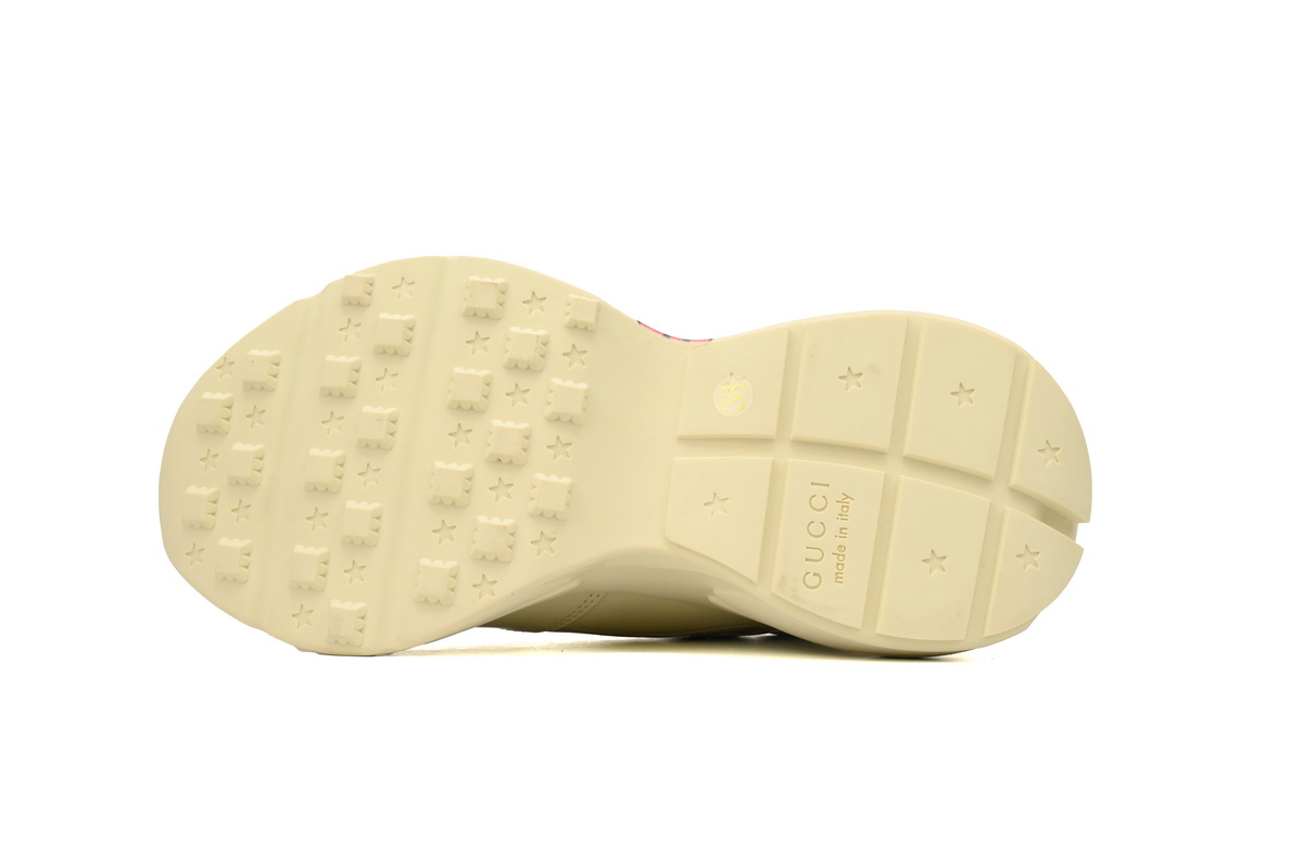 EM Sneakers Gucci Rhyton Starwberry