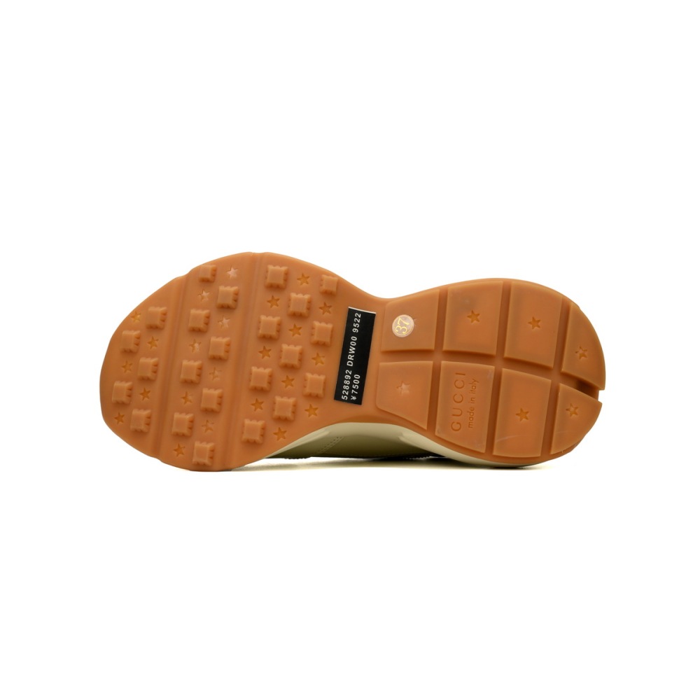 EM Sneakers Gucci Rython x Disney