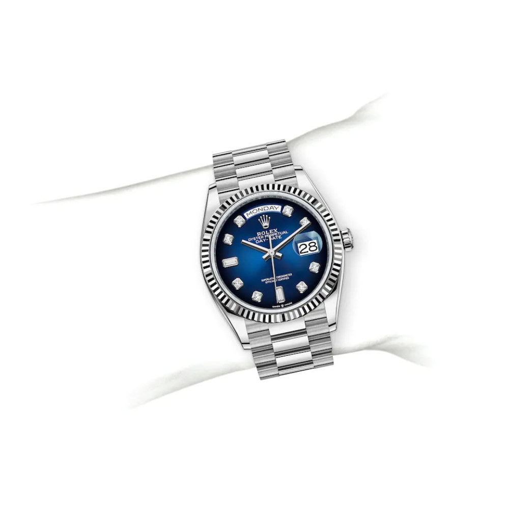 EM Sneakers Rolex Day-Date 128239 Blue Dial