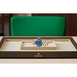 EM Sneakers Rolex Submariner 126618LB Blue Dial
