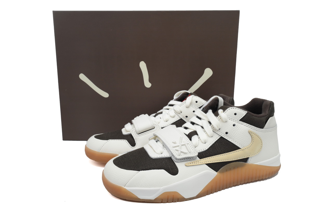 EM Sneakers Jordan Jumpman Jack TR × Travis Scott White Brown