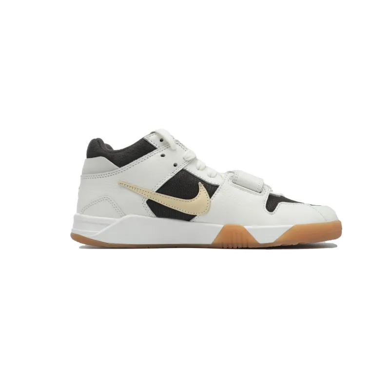 EM Sneakers Jordan Jumpman Jack TR × Travis Scott White Brown