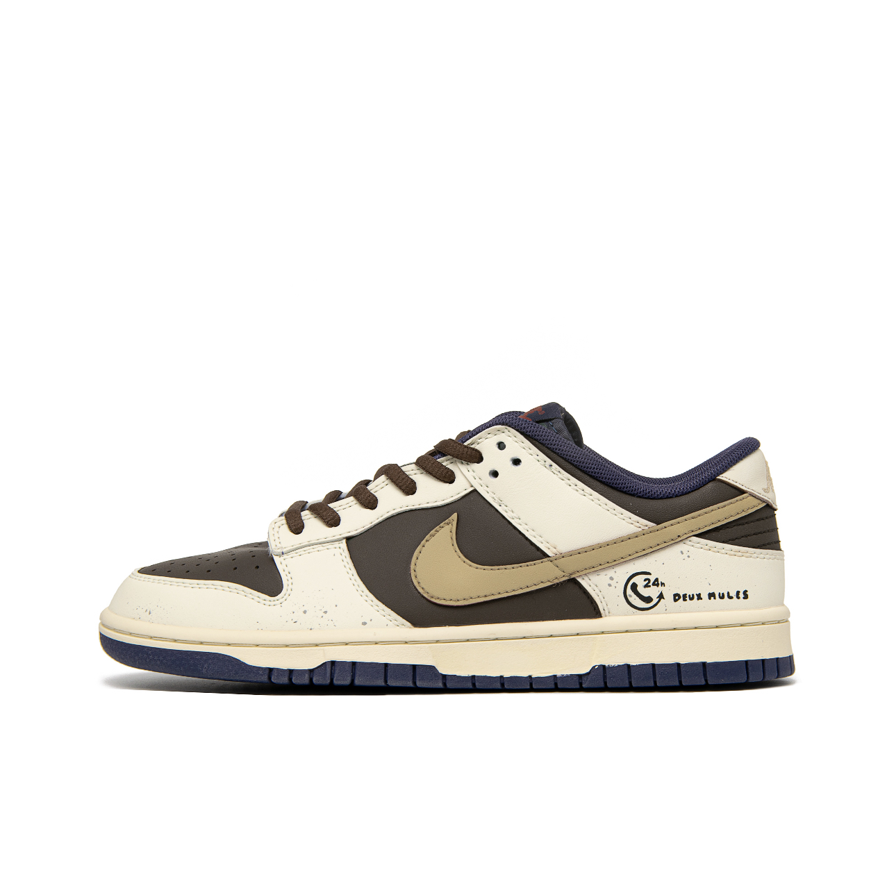 EM Sneakers Nike Dunk Low Heart of Chestnuts
