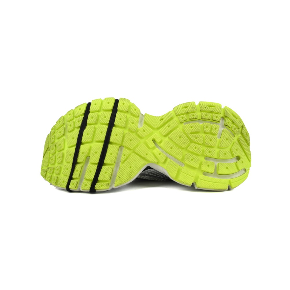 EM Sneakers Balenciaga 3XL Sneaker in Black and White Yellow 