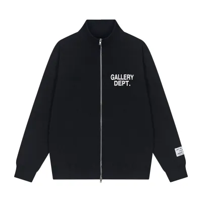 EM Sneakers Gallery Dept Coat - 003 01