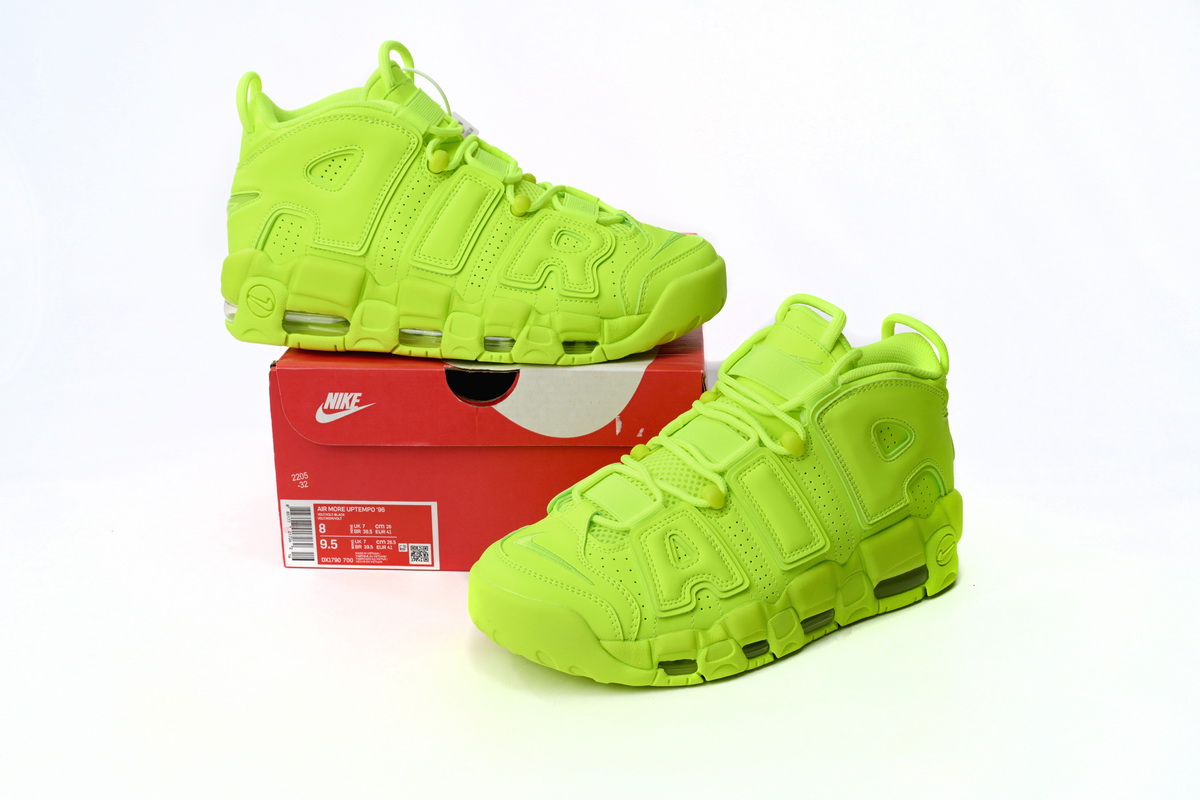 EM Sneakers Nike Air More Uptempo 96 Volt